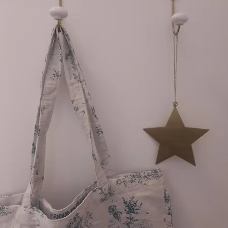 Le Chemin De L'olivier Apartment